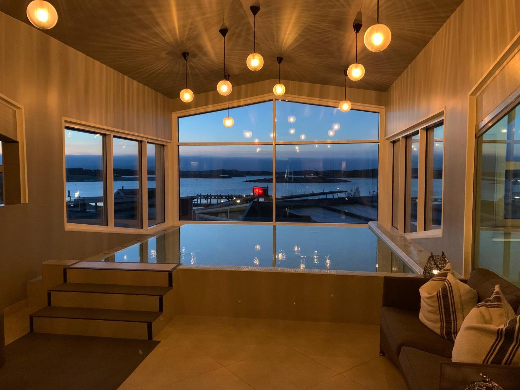 Tanumstrand Spa & Resort Stugor Grebbestad Exterior photo